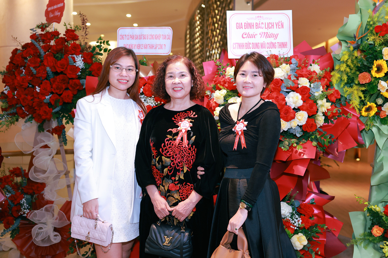 Lễ kỷ niệm 15 năm thành lập